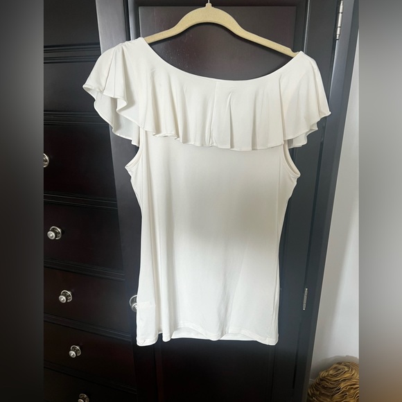 Banana Republic stretch ruffle blouse - Picture 4 of 4